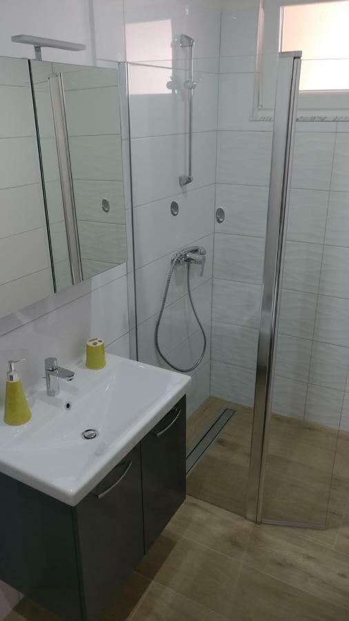 Apartmani Nimcevic Biograd Na Moru Eksteriør billede