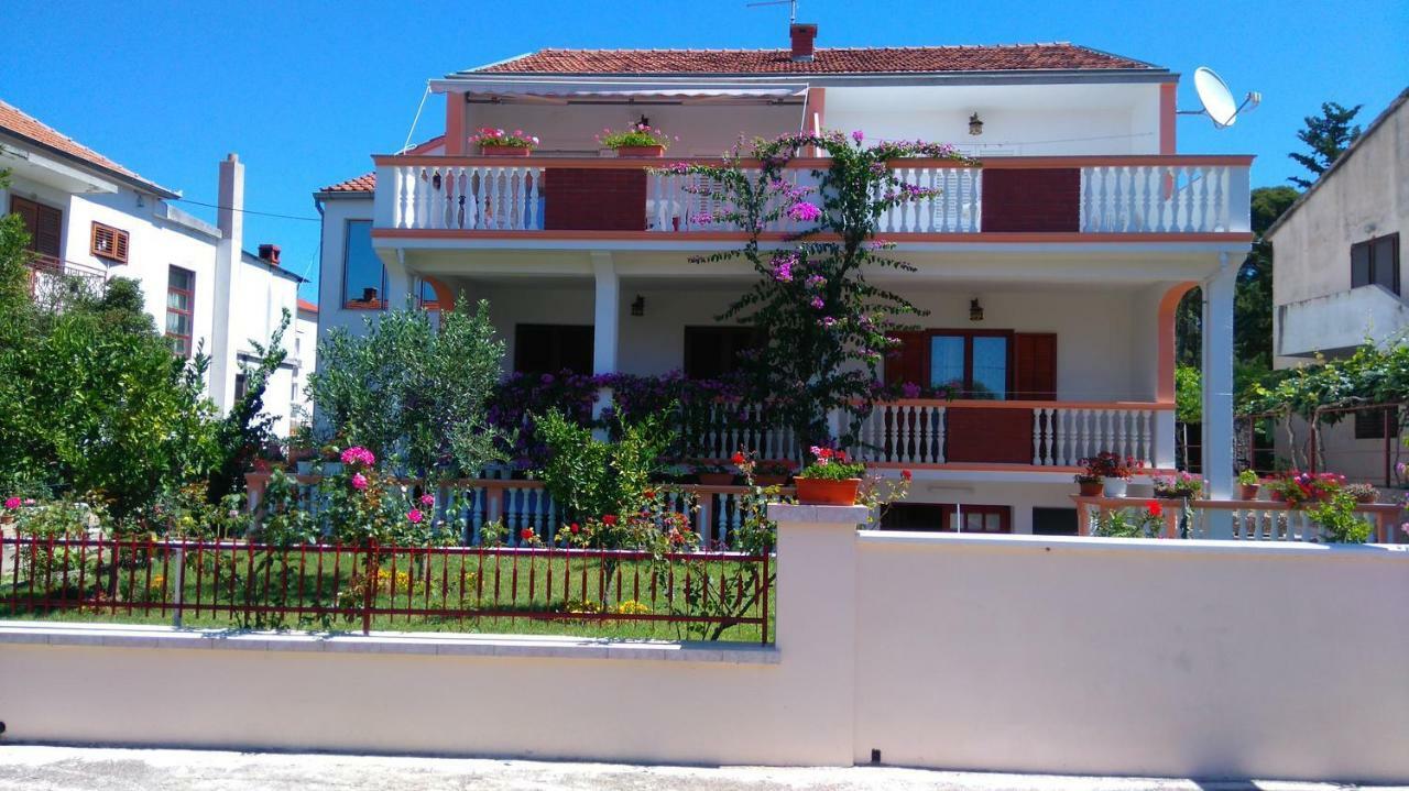 Apartmani Nimcevic Biograd Na Moru Eksteriør billede
