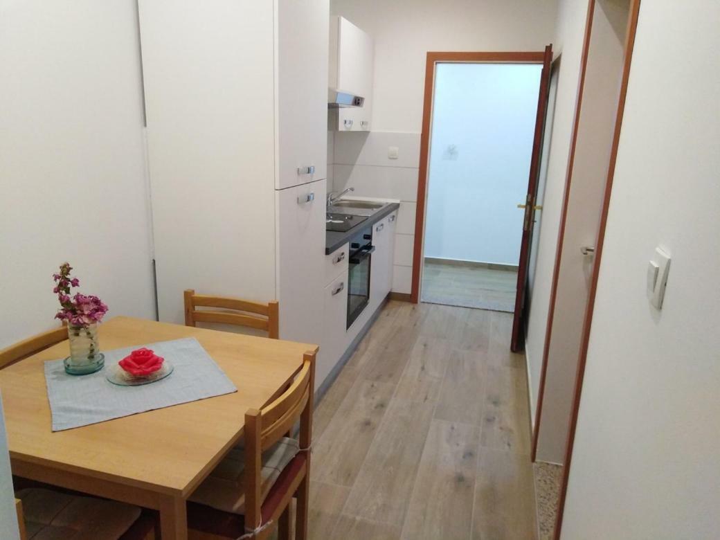 Apartmani Nimcevic Biograd Na Moru Eksteriør billede