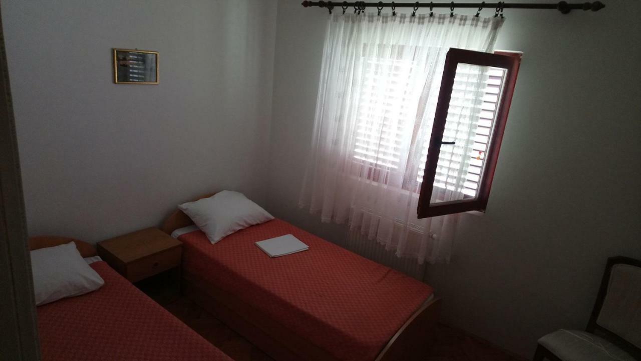 Apartmani Nimcevic Biograd Na Moru Eksteriør billede