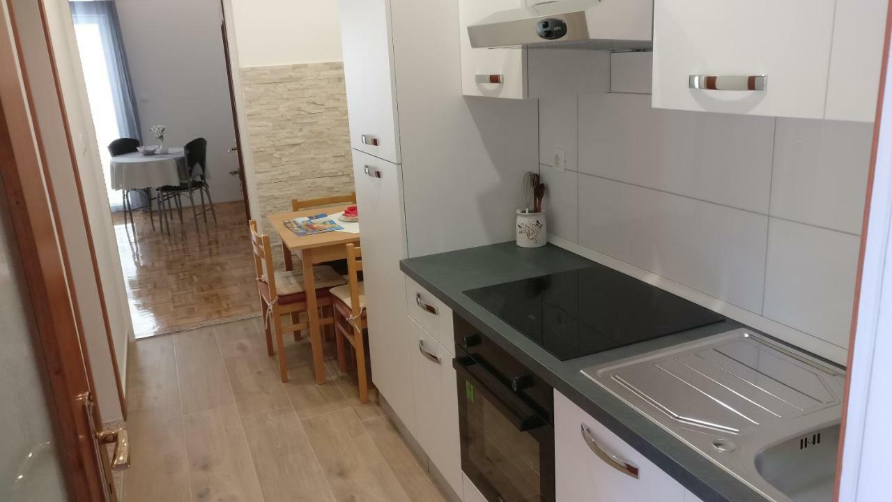Apartmani Nimcevic Biograd Na Moru Eksteriør billede
